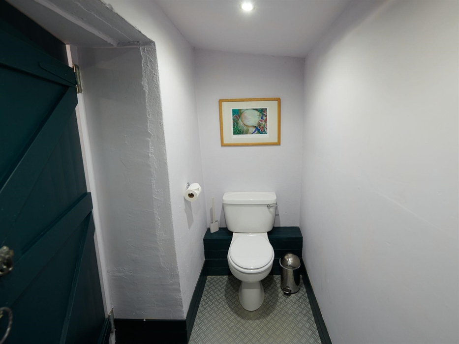 The Cors Country House