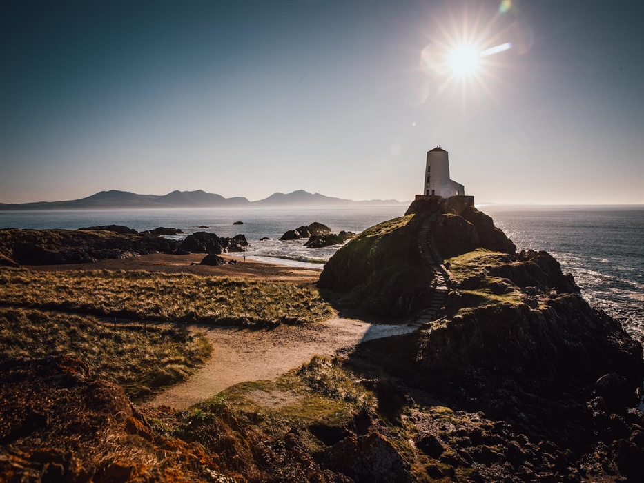Llanddwyn