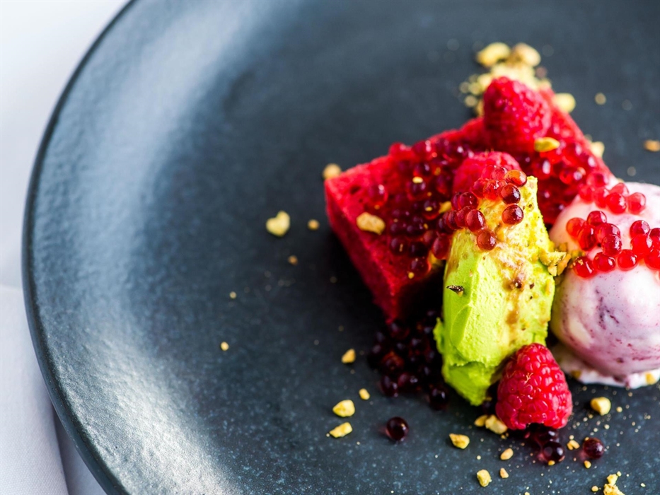 2 AA Rosette Ravellos Restaurant