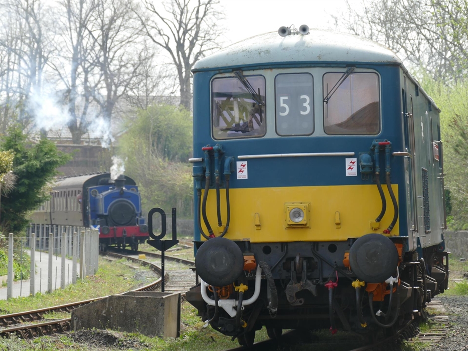 2217 & 73129 in Oswestry - 2022