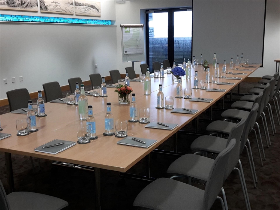 Japan Room Boardroom Style