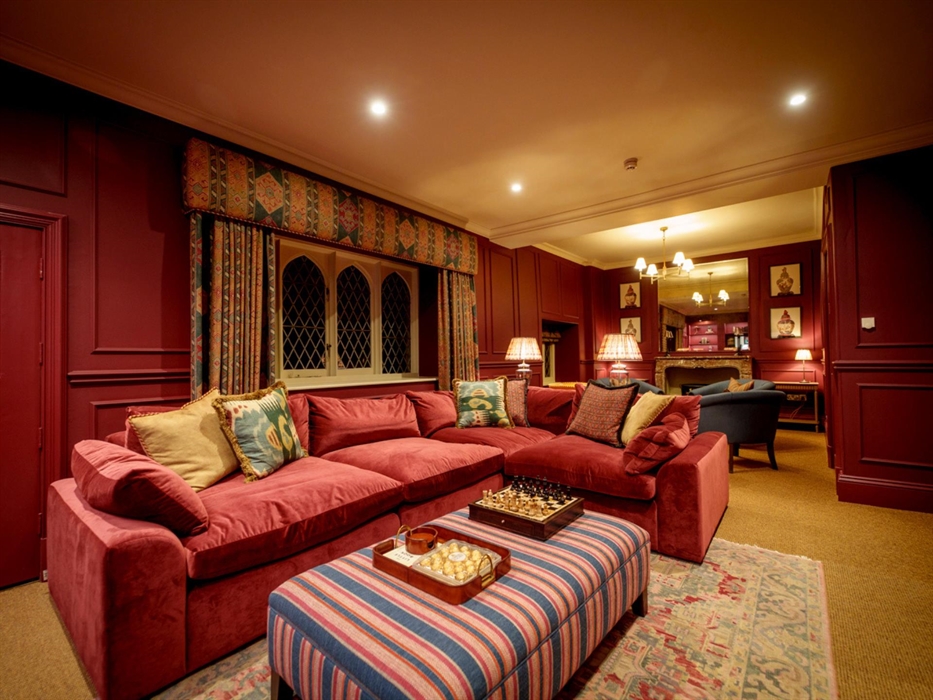 Glandyfi Castle Media Room