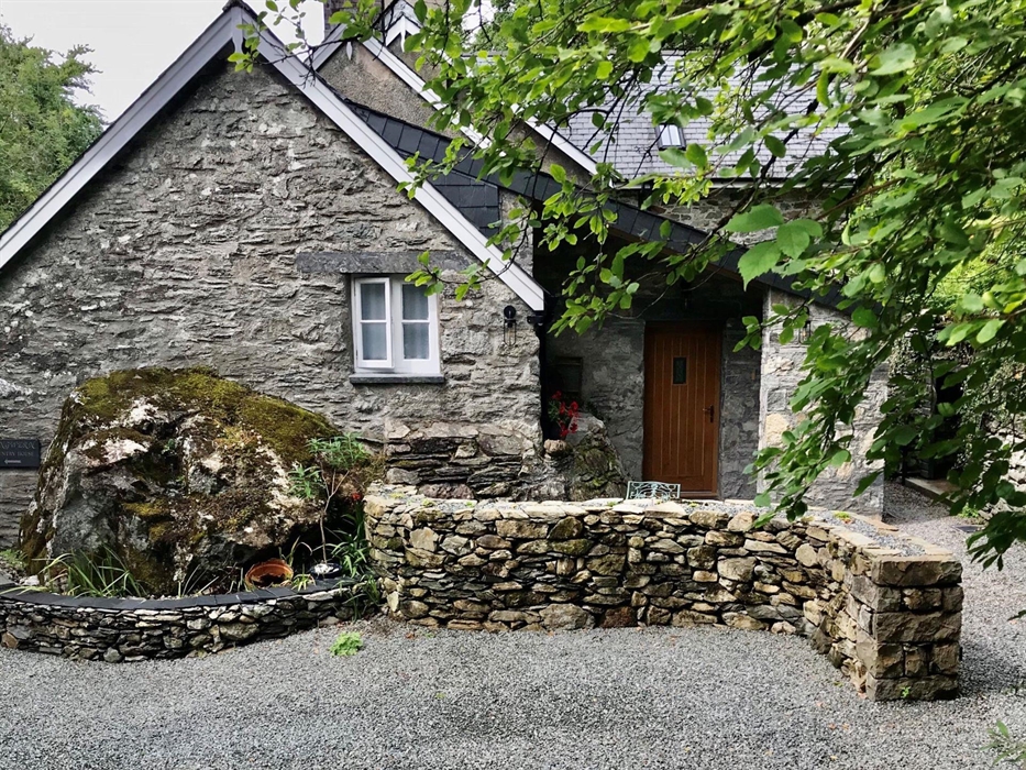 The Studio/Y Stiwdio