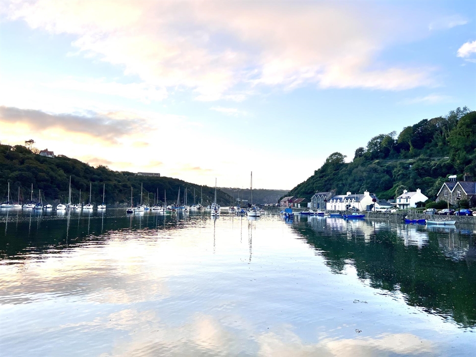 Picturesque lower town is the harbour at the bottom of the hill from us. Pastel coloured houses and boats bobbing in the water and the sound of childr