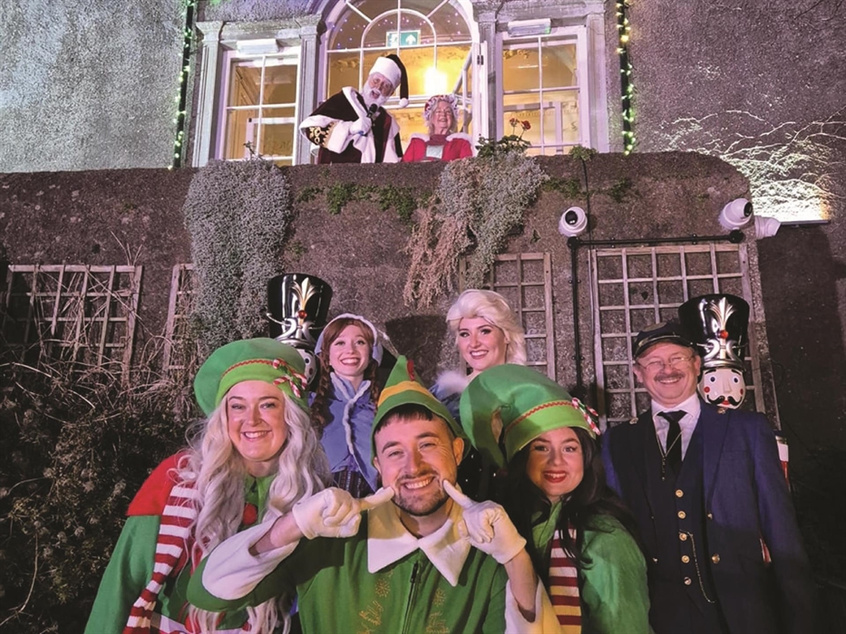 Join us for our Christmas Experiences, from the Gold Christmas Experience with Tea with Santa and live shows, to our Silver Experience taking you arou