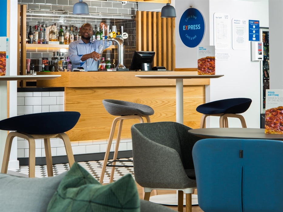 Great selection of drinks and all day dining menu availablre