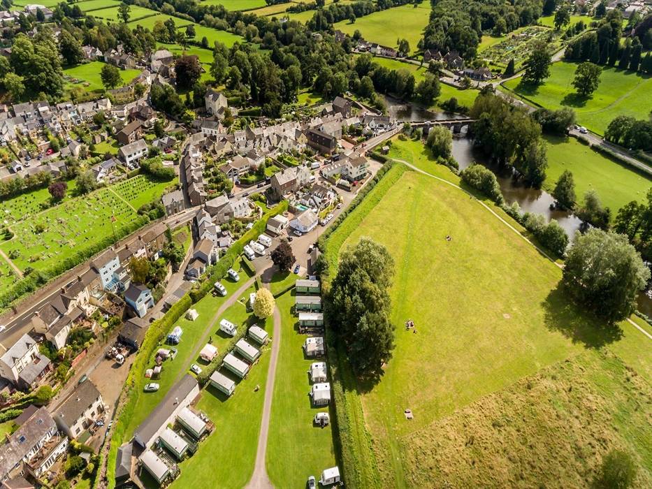 Crickhowell Town/Riverside Caravan Park