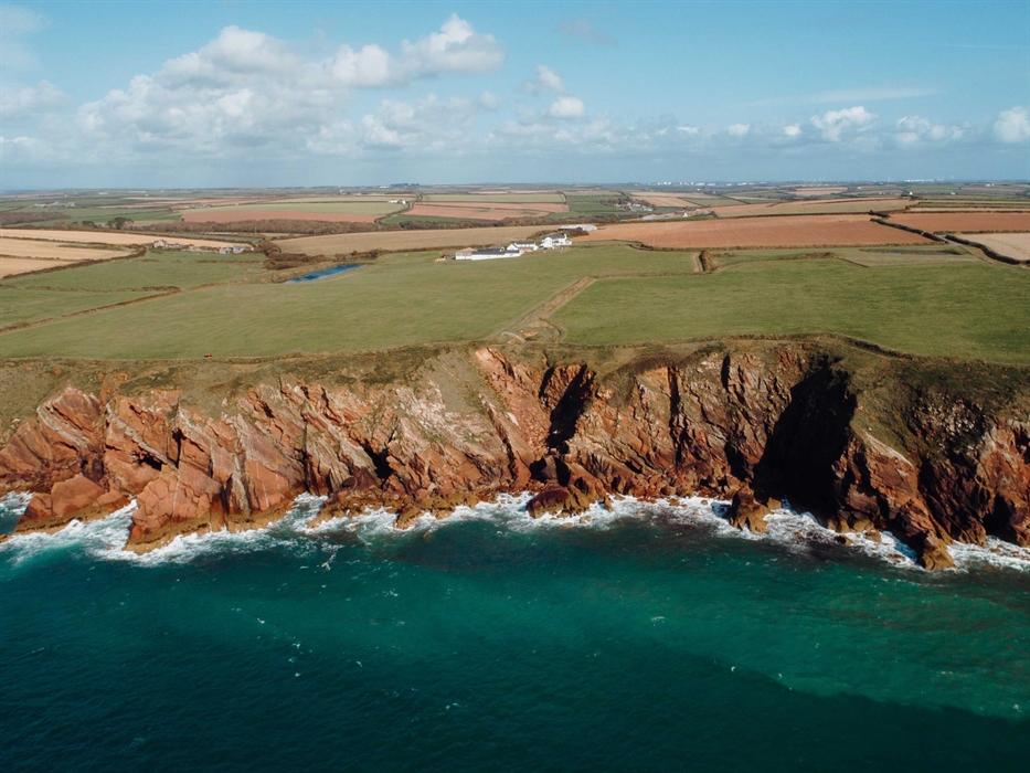 Perfect coastal location!