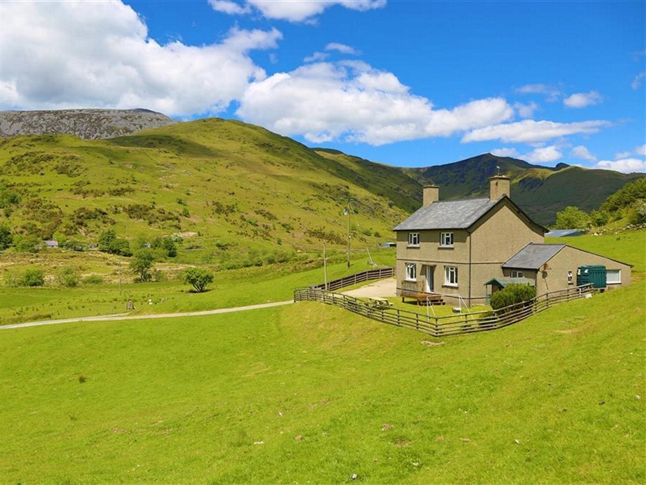 2111 - Swallow's Nest, Snowdonia