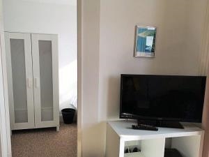 Aelfor One Lounge to Ground Floor Bedroom