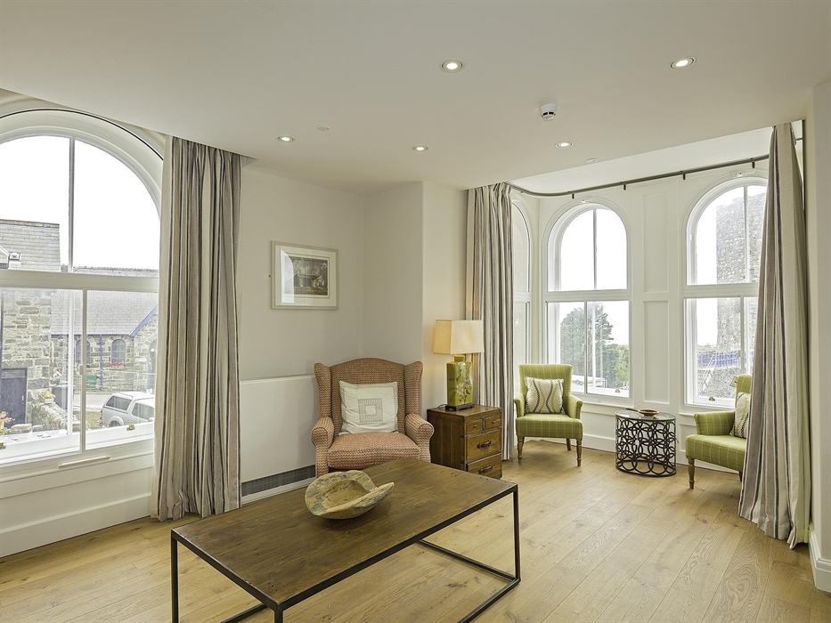 Lounge in Harlech apartment