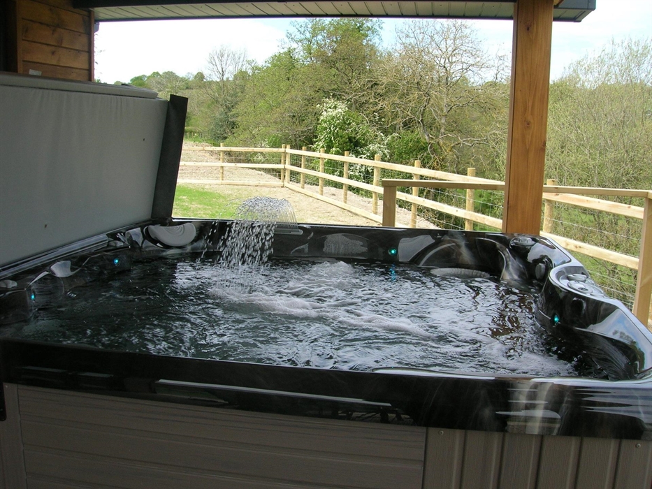 Both Lodges have under cover hot tubs that can be enjoyed even on a rainy day as the views are fantastic.