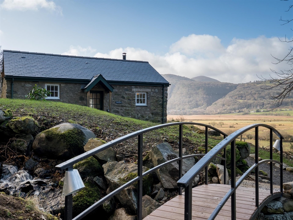 Holiday Cottage - Sleeps 2 - Self Catering