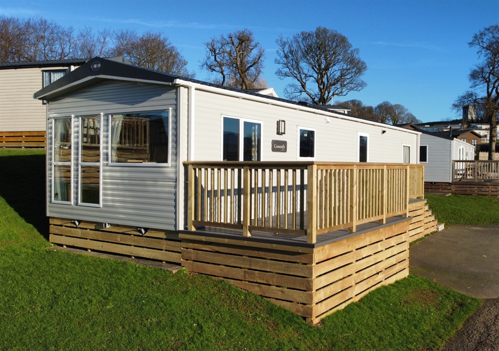 Molly's Bar & Restaurant