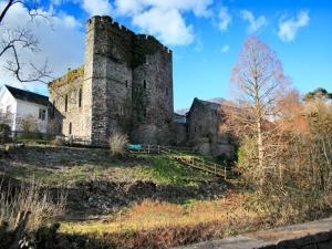 Brecon Castle Hotel & Gardens