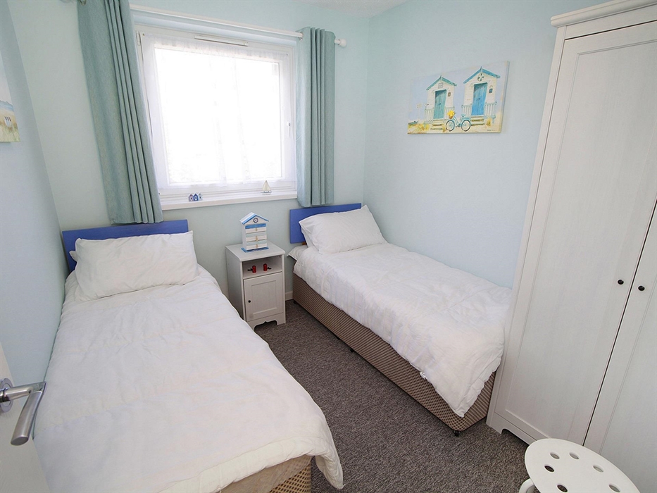 Number 6 - Twin bedroom.