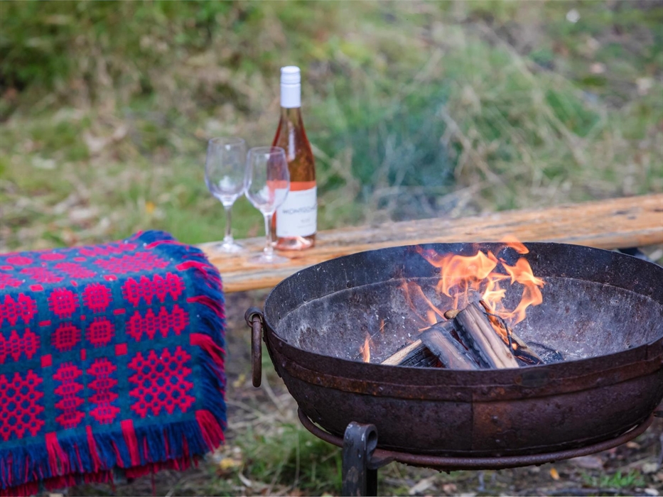 Glamping with firebowls