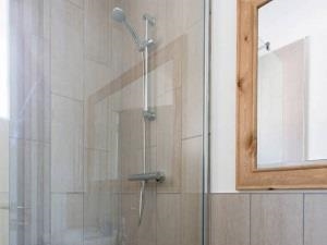 Top Flat 38 Victoria Avenue