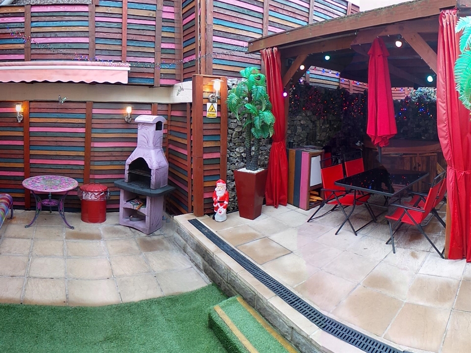 Terrace with Barbecue, Gazebo, Hot Tub