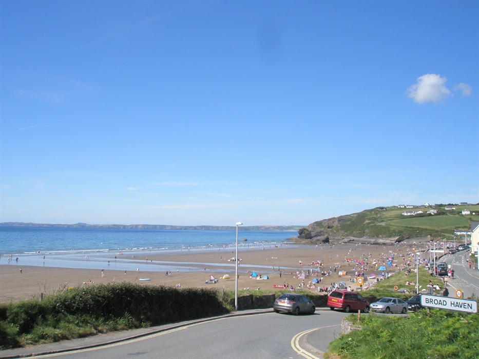 Broad Haven North Beach