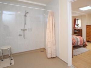 en suite wet room