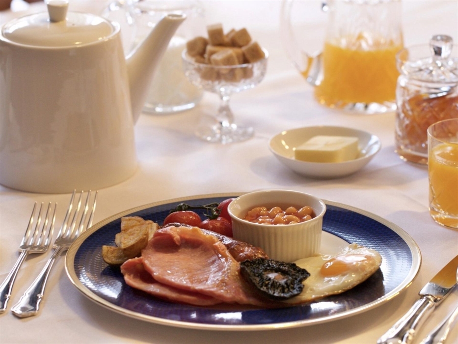 Ingredients for our fabulous cooked breakfasts come from quality local farmers and producers.