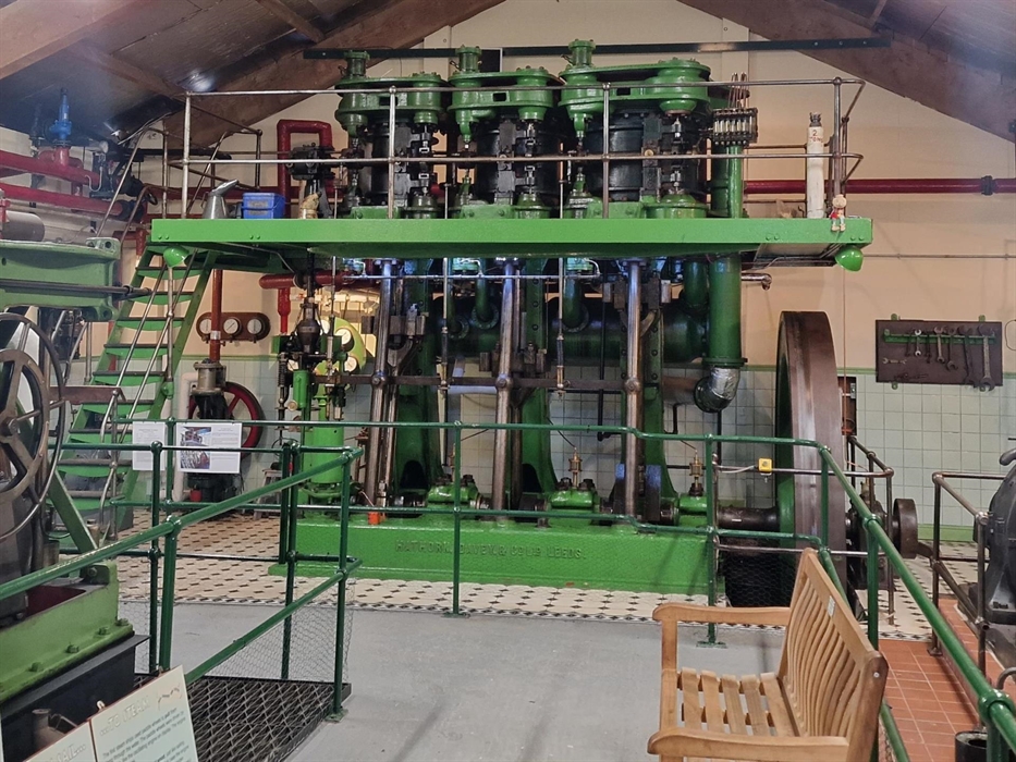 1934 Hathorn Davey Triple Expansion