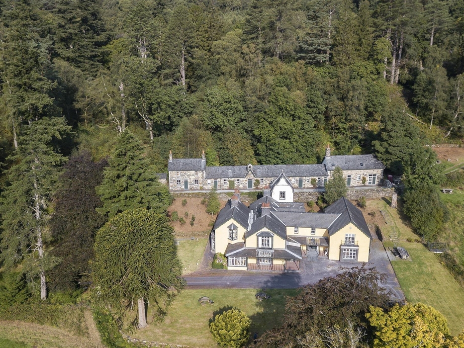 Craflwyn Hall from above