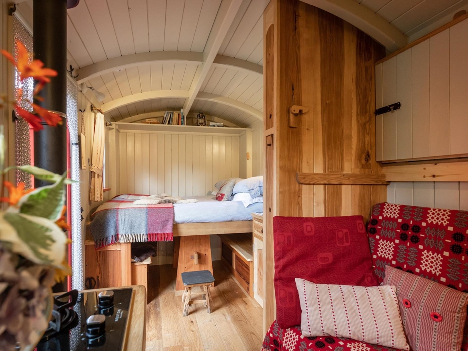 Shepherd's Hut at Graig Wen, Snowdonia