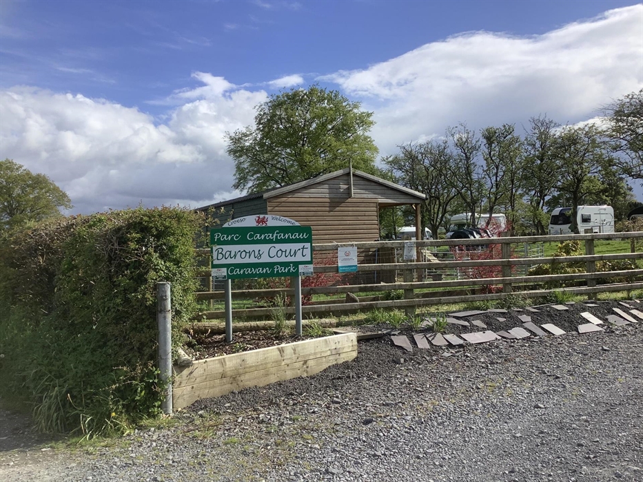 Barons Court Caravan Park
