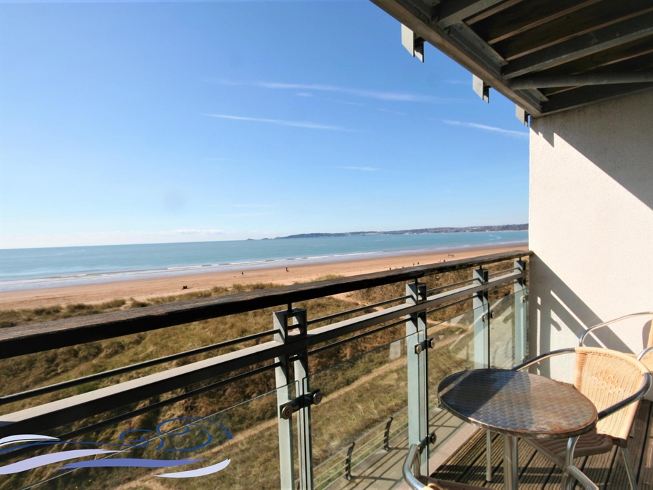 Seafront Balcony