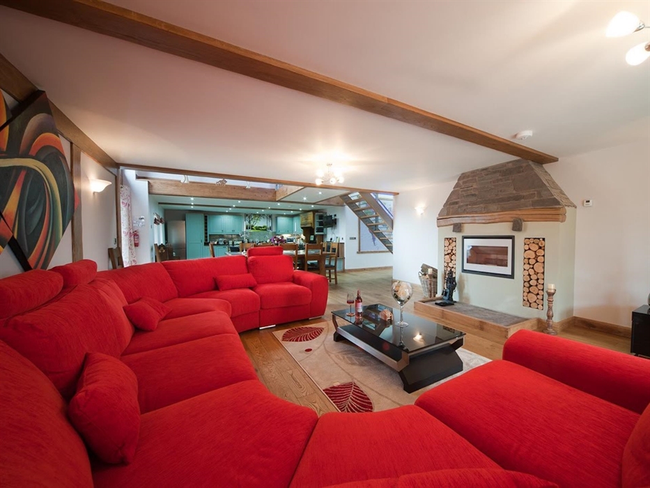 Crai Valley Eco Lodges