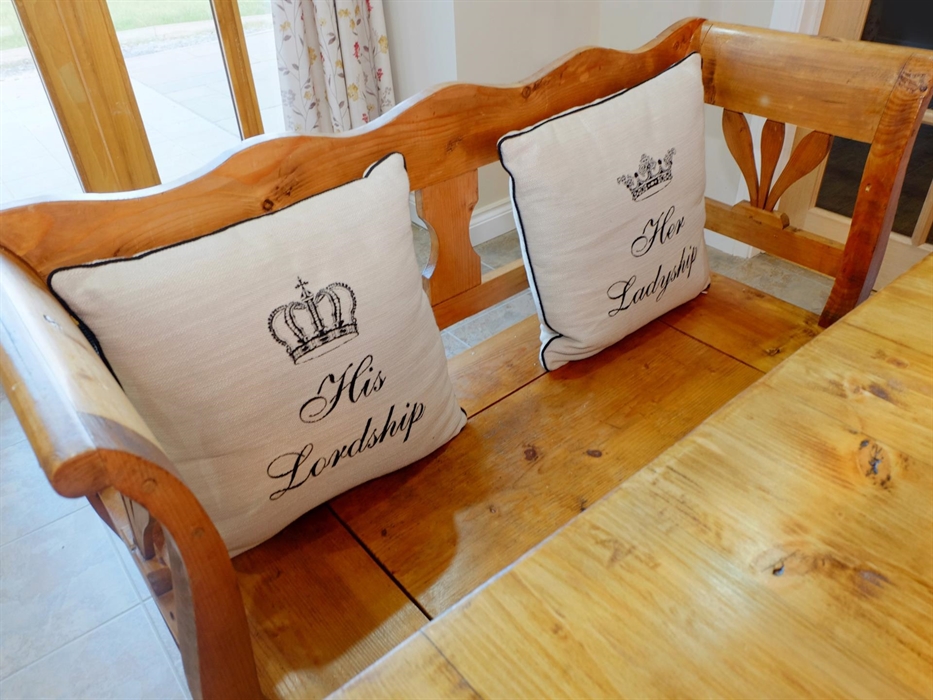 Onnen Fawr Farmhouse