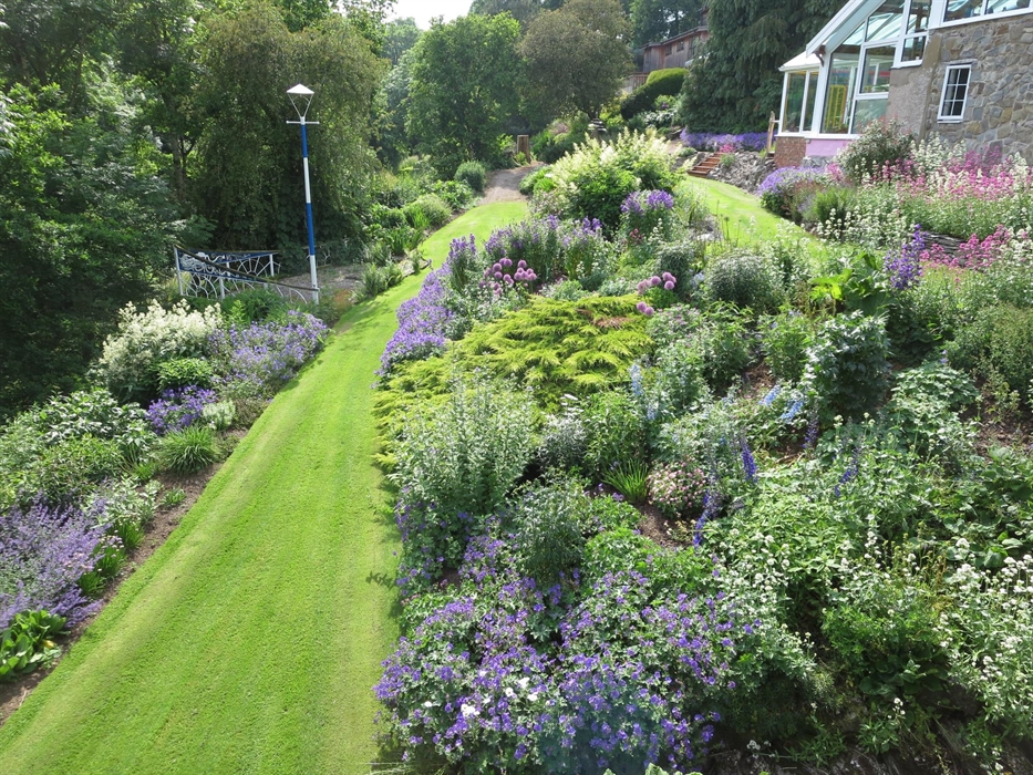 View from Pavillion onto Blue and White Border