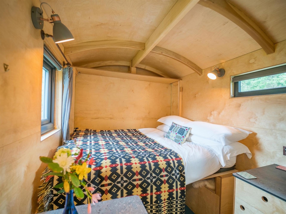 Snowdonia shepherd's hut interior