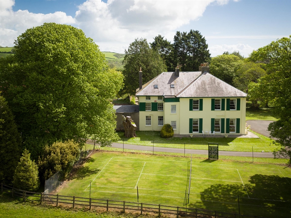 Aerial view of tennis court and grounds