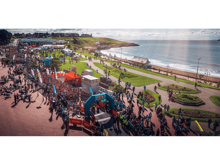 alt="Barry Island 10K"