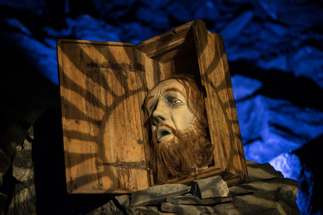 An image of Bran's head from the Bran the Blessed legend at King Arthur's Labyrinth