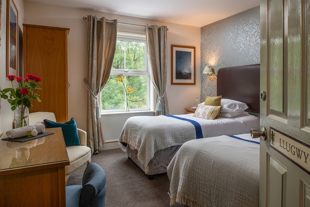 Room 2, Llugwy prepared as a twin-bedded room