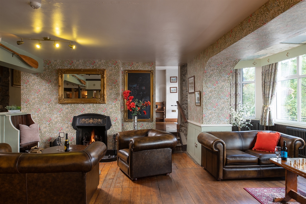 Enjoy our Lounge