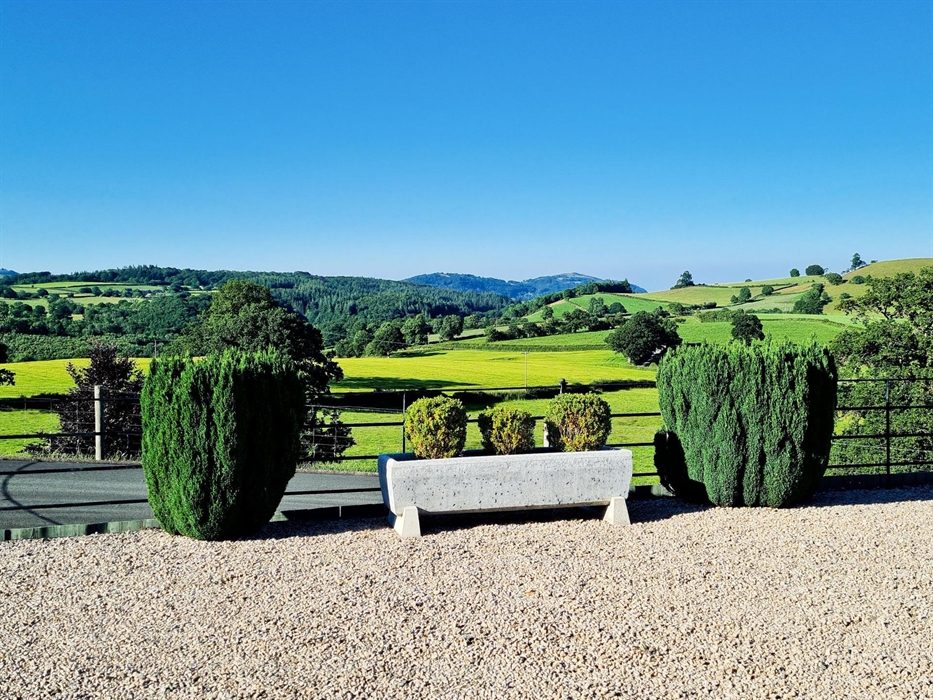 Llanoddian Isaf Holiday Cottages