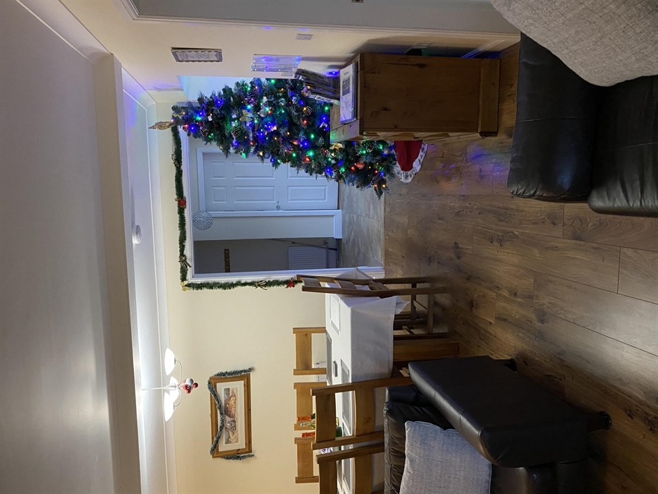 Shippon lounge diner