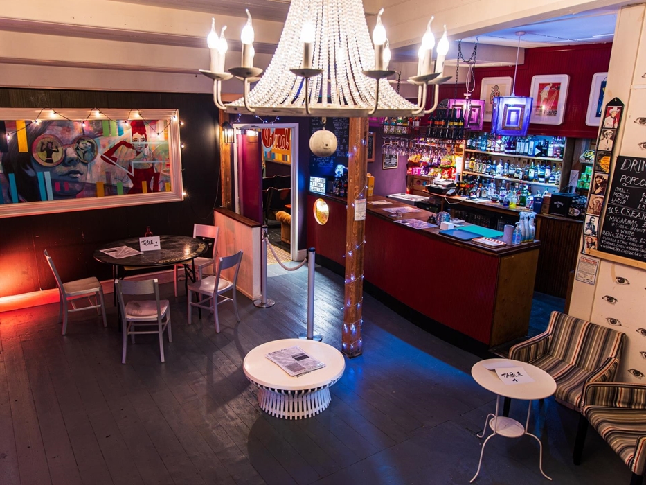 Magic Lantern Cinema