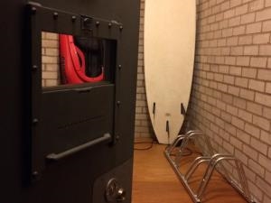 Ystafell Cyfarpar / Equipment Room