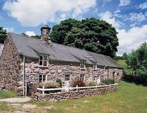 Hen Hafod, Maesmor & Bryn Llan