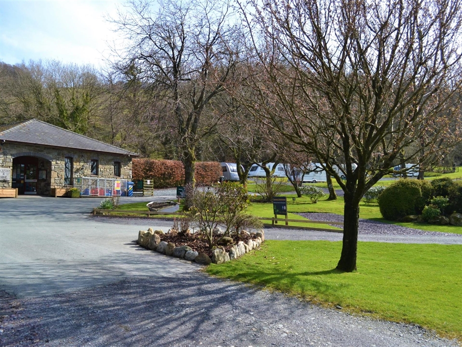 A warm welcome from the Reception team on arrival is guaranteed! We can also offer advice and assistance with your holiday plans while staying with us