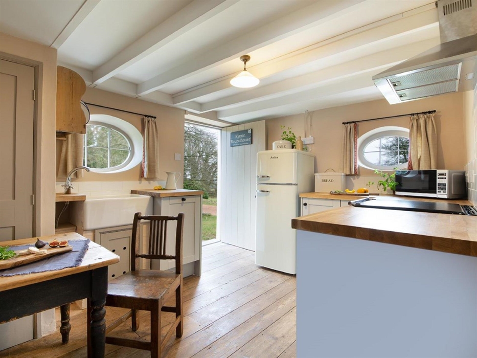 Kymin Roundtower Kitchen and Dining Area