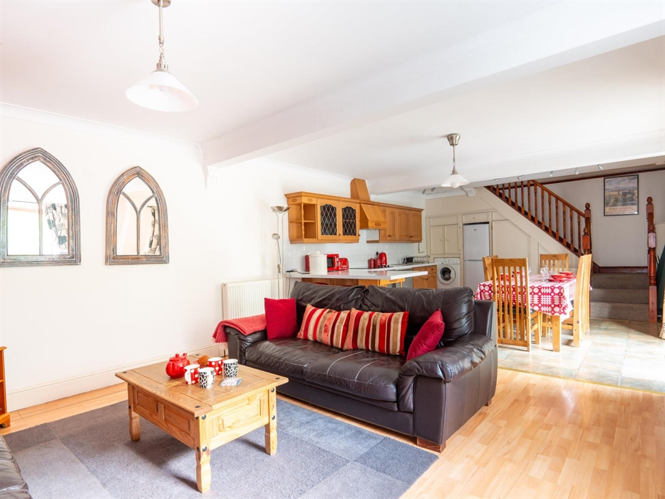 Spacious Snowdonia holiday cottage