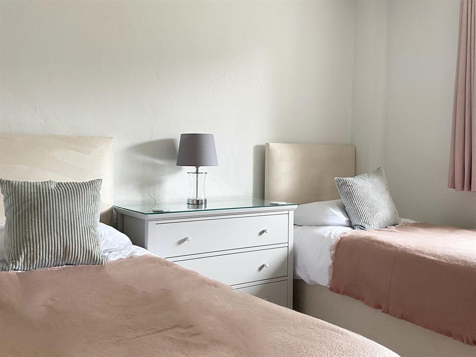 Ground floor twin room