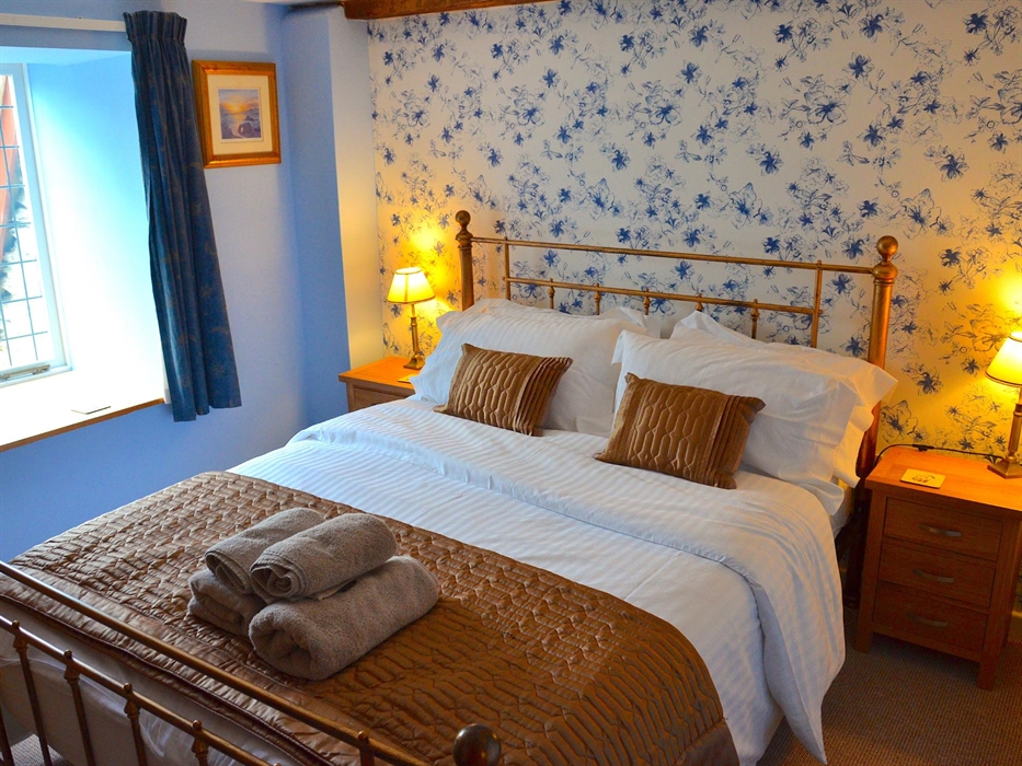 Hafannedd Mill - master bedroom